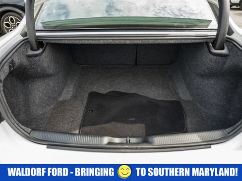 Used 2023 Dodge Charger SXT image 8