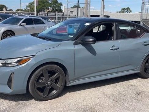 Used 2024 Nissan Sentra SR image 6