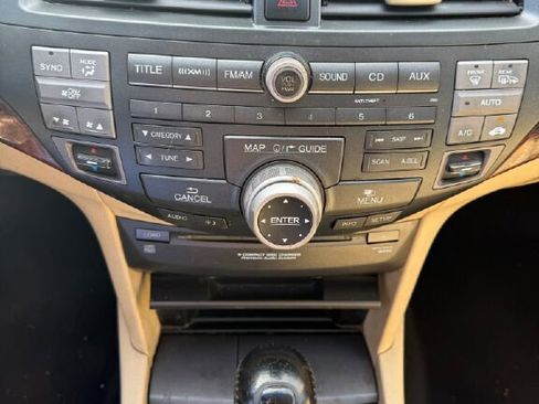 Used 2011 Honda Crosstour EX-L image 12