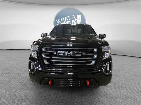 Certified 2022 GMC Sierra 1500 AT4 w/ AT4 Premium Package image 9