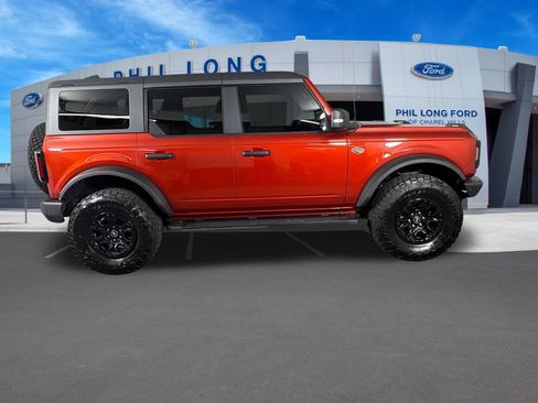 Certified 2022 Ford Bronco Wildtrak AWD/4WD image 6