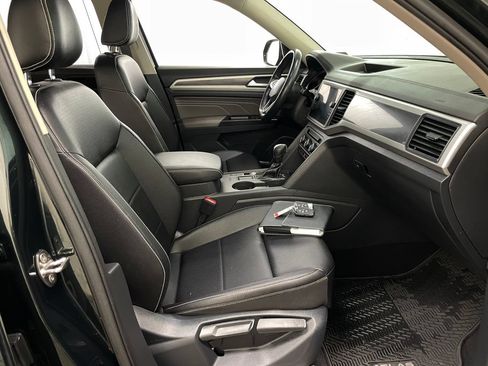 Used 2021 Volkswagen Atlas SE w/ Panoramic Sunroof Package FWD image 39
