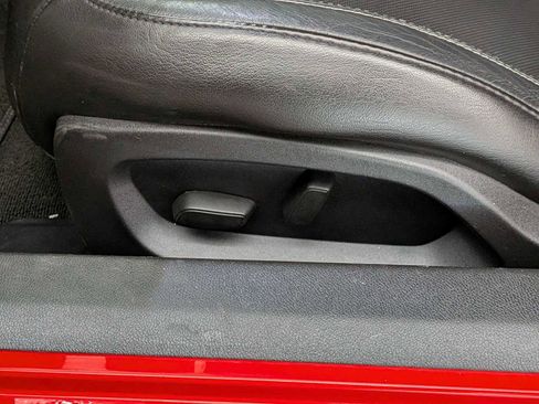 Used 2017 Chevrolet Corvette Stingray Coupe w/ 1LT RWD image 18