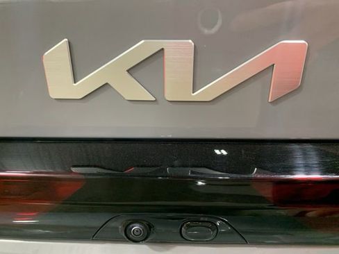 Used 2025 Kia K5 GT-Line w/ GT-Line Premium Package FWD image 31