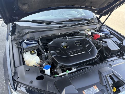 Used 2017 Lincoln MKZ Select image 42