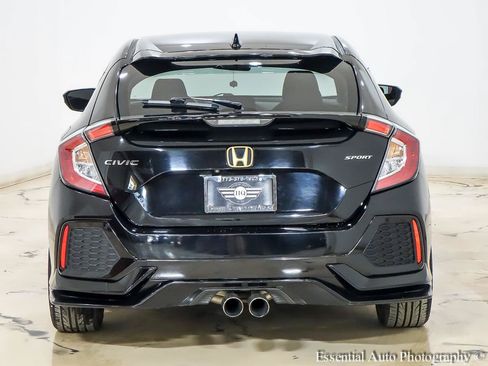 Used 2018 Honda Civic Sport image 7