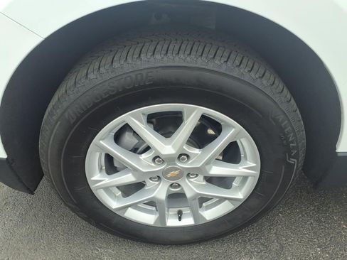Used 2023 Chevrolet Equinox LT w/ Driver Convenience Package AWD/4WD image 30