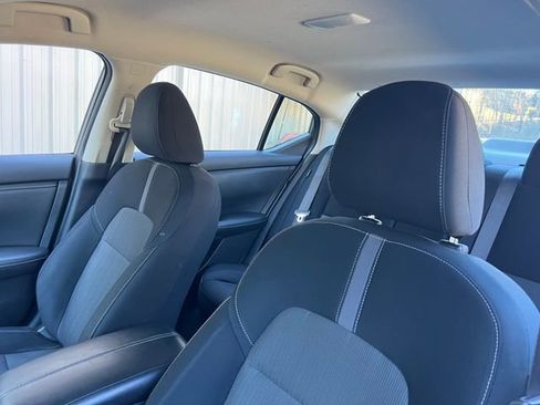 Used 2020 Nissan Sentra SV FWD image 13