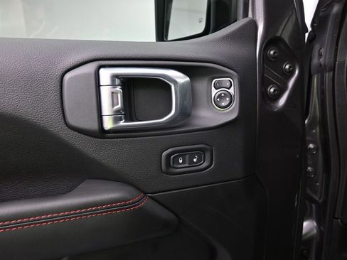 New 2026 Jeep Wrangler Unlimited Rubicon AWD/4WD image 11