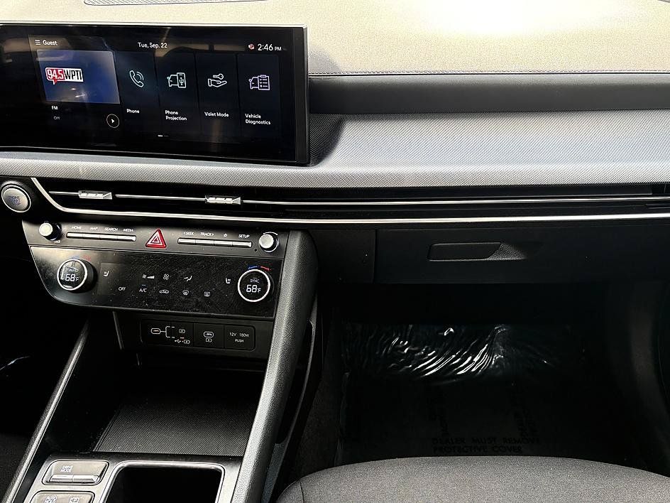 Used 2025 Hyundai Sonata SEL FWD image 14