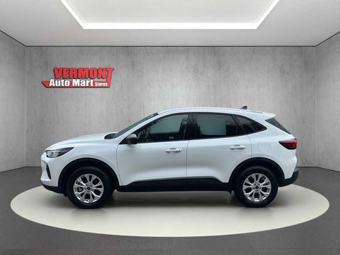 Used 2025 Ford Escape Active AWD/4WD image 5
