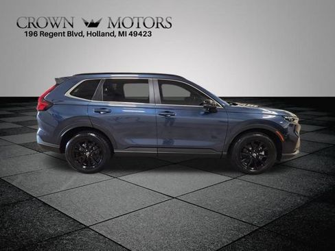 Used 2025 Honda CR-V Sport image 2