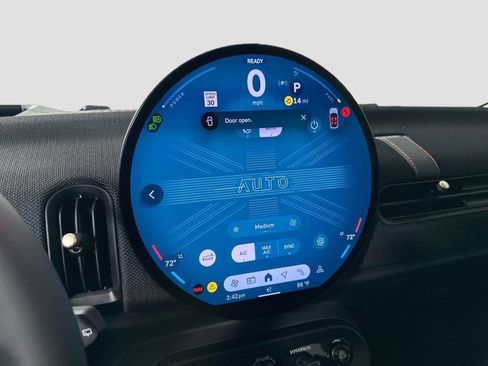 New 2025 MINI Cooper S image 15