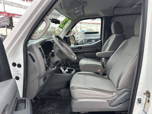 Used 2013 Nissan NV 1500 S w/ Side Curtain Airbag Pkg image 17