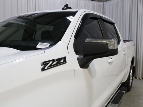 Used 2019 Chevrolet Silverado 1500 LT w/ All-Star Edition image 31