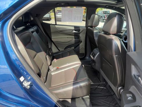 Used 2022 Chevrolet Equinox RS w/ RS Leather Package AWD/4WD image 41