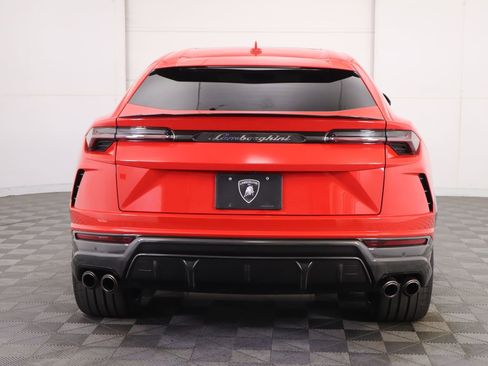 Used 2021 Lamborghini Urus image 6