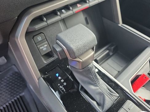 New 2026 Toyota Tundra Limited AWD/4WD image 23