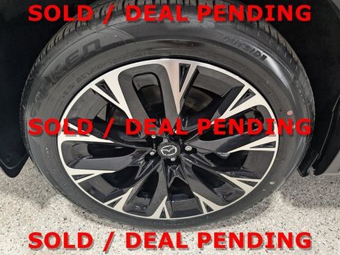 Used 2025 MAZDA CX-90 Plug-In Hybrid w/ Premium Plus AWD/4WD image 11