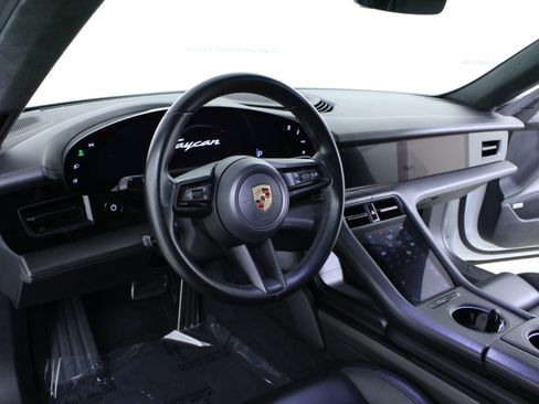 Used 2020 Porsche Taycan Turbo image 20