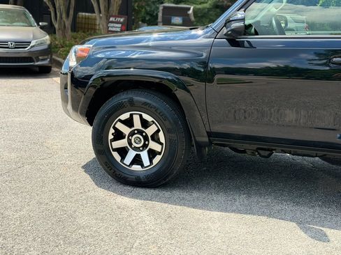Used 2023 Toyota 4Runner TRD Off-Road Premium w/ Off Road Premium Plus Package AWD/4WD image 8