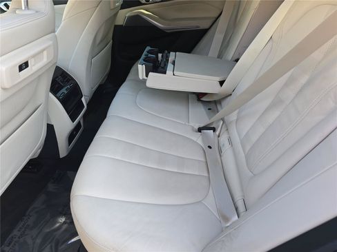 Used 2022 BMW X5 sDrive40i RWD image 12