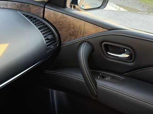 Used 2023 INFINITI QX80 Premium Select w/ Cargo Package image 44