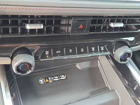 New 2026 Chevrolet Tahoe RST AWD/4WD image 32