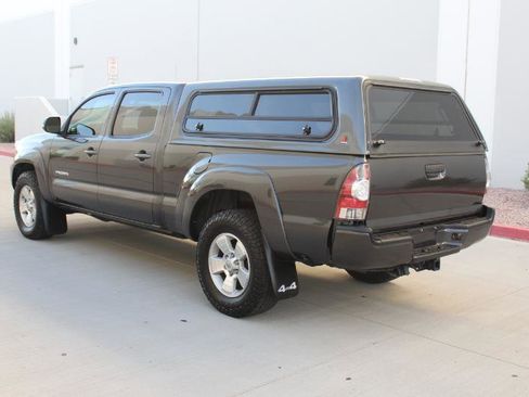 Used 2013 Toyota Tacoma 4x4 Double Cab w/ TRD Sport Pkg image 7