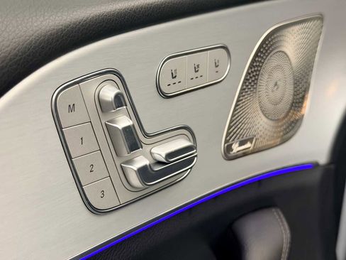 Used 2024 Mercedes-Benz GLS 450 4MATIC image 18