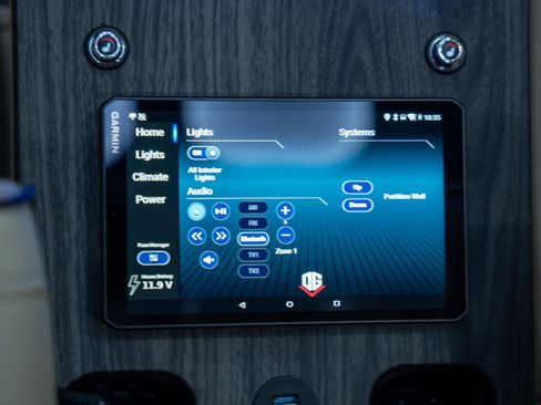 Used 2024 Mercedes-Benz Sprinter 3500 image 26