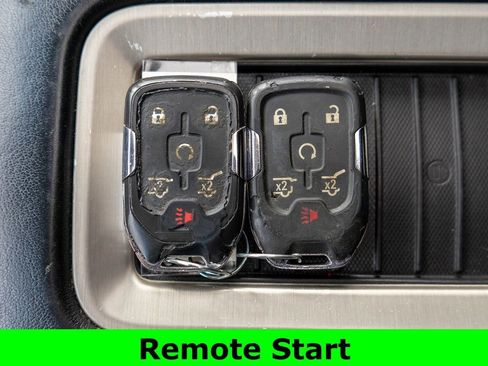 Used 2019 GMC Yukon Denali w/ Open Road Package image 32