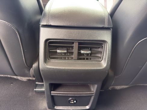 Used 2022 Ford Edge SEL AWD/4WD image 32