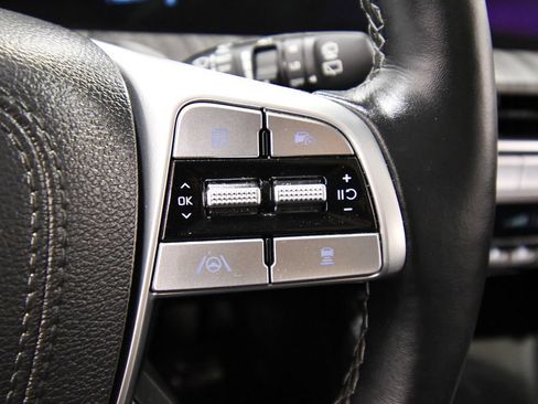 Certified 2025 Kia Telluride EX w/ EX Captain's Chair Package AWD/4WD image 22