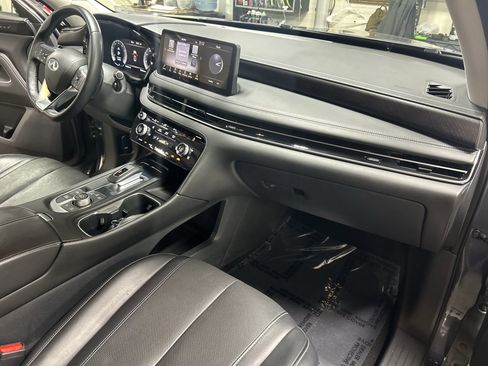 Used 2023 INFINITI QX60 Sensory AWD/4WD image 30