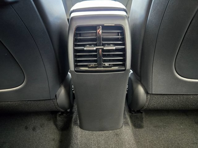 New 2026 Kia Niro EX FWD image 7