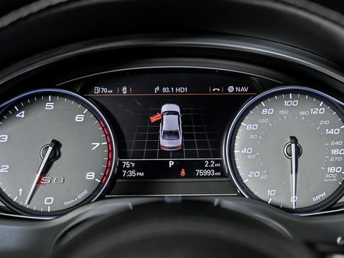 Used 2016 Audi S8 AWD/4WD image 26