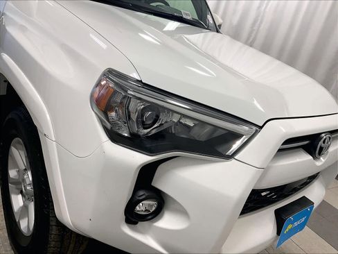 Used 2024 Toyota 4Runner SR5 image 32