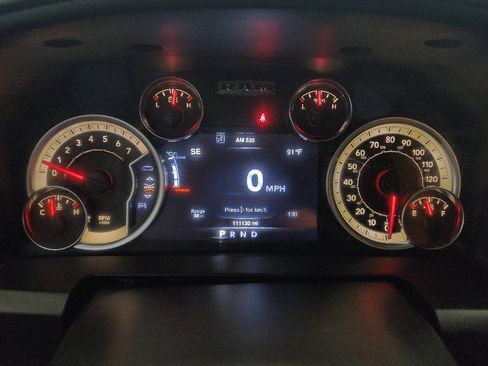 Used 2019 RAM 1500 Big Horn RWD image 25