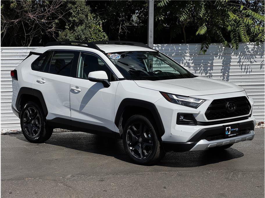 Used 2024 Toyota RAV4 Adventure AWD/4WD image 6