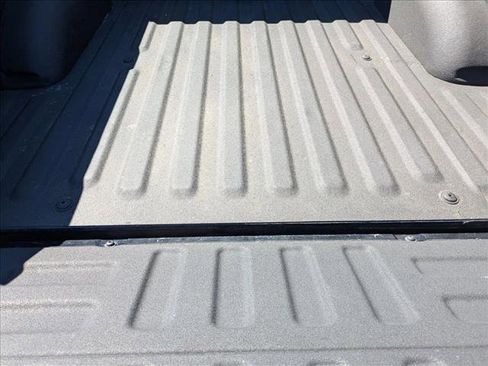 Used 2018 Ford F150 Raptor w/ Equipment Group 802A Luxury image 6