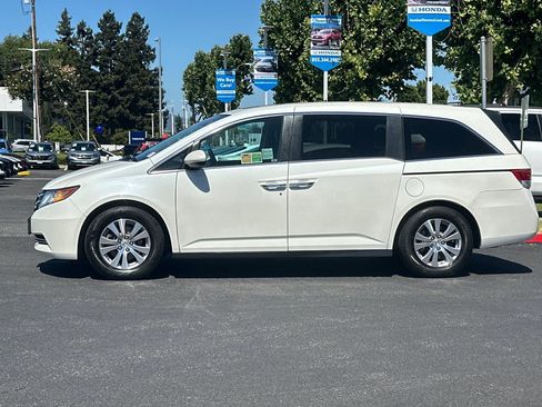 Used 2017 Honda Odyssey EX-L image 2