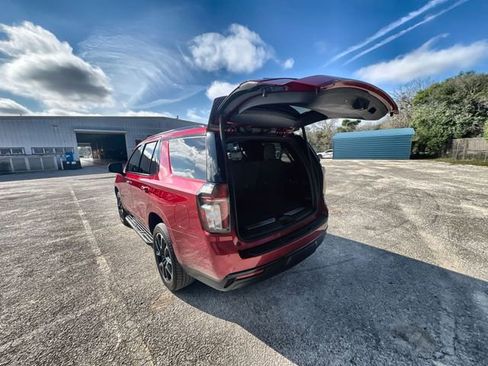 Certified 2024 Chevrolet Tahoe RST w/ Luxury Package image 25