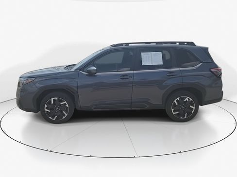 Used 2026 Subaru Forester Limited AWD/4WD image 4