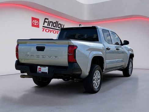 Used 2025 Toyota Tacoma SR AWD/4WD image 3
