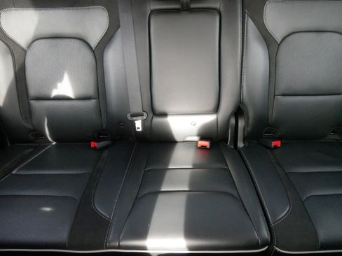 Used 2022 RAM 1500 Laramie image 13