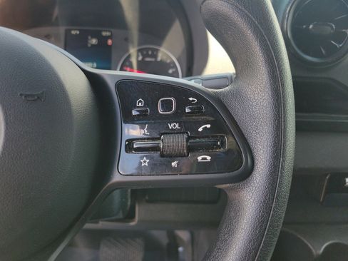 Used 2024 Mercedes-Benz Sprinter 2500 image 24