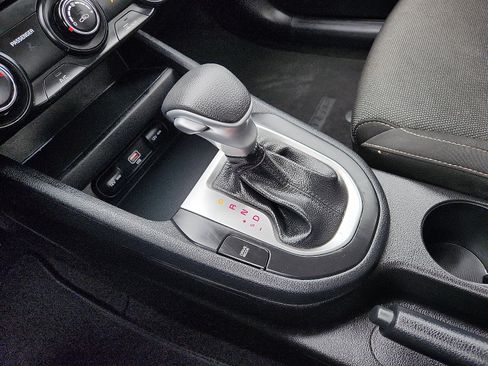 Used 2023 Kia Forte LX image 20