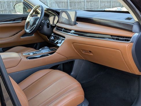 Used 2024 INFINITI QX60 Sensory image 26