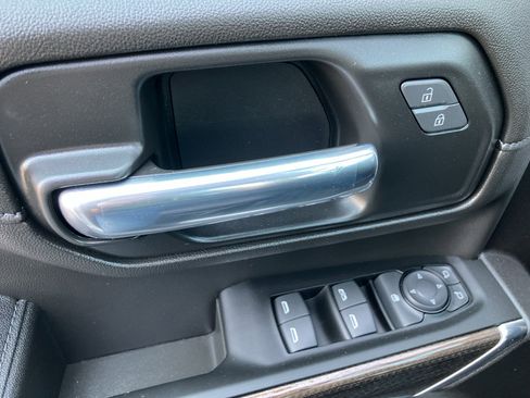 Used 2023 Chevrolet Silverado 2500 LT w/ Convenience Package image 26